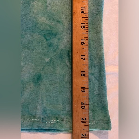 Vanity Women’s Turquoise Patterned Top, Cap Sleeves, Scoop Neck; Size L - Picture 8 of 8